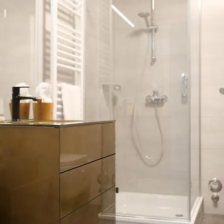 Welcome Clausen Apartment *